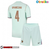 Otroške Nogometnih dresov Francija Dayot Upamecano #4 Gostujoči SP 2026 Kratki rokavi (+ hlače)